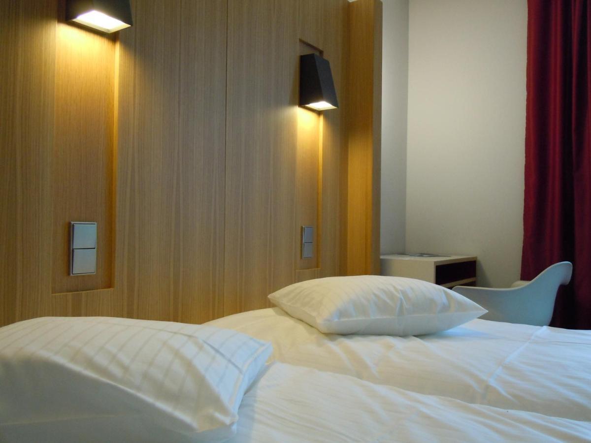 Hotel-Restaurant Mont Sainte-Odile أوتْروت المظهر الخارجي الصورة